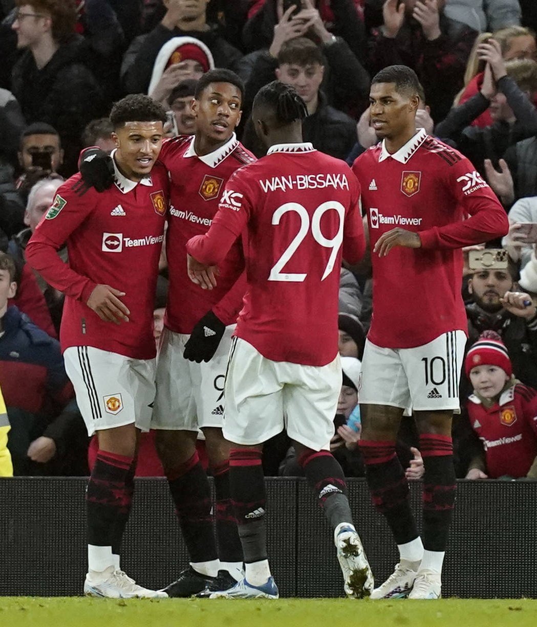 Manchester United 2 -0 Nottingham Forest