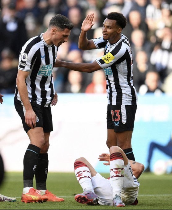 Newcastle United 2 - 0 Manchester United