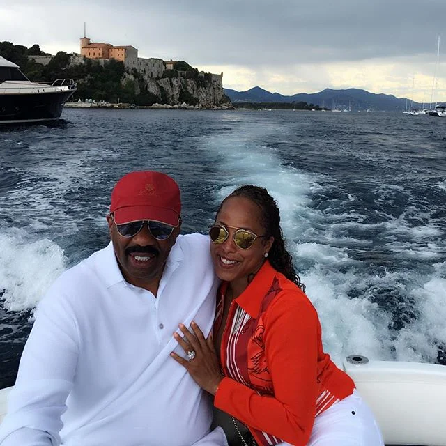 Steve Harvey angrily slams the rumors that his wife Marjorie Bridges cheated on him and apologizes for 'unfunny comic' tweet