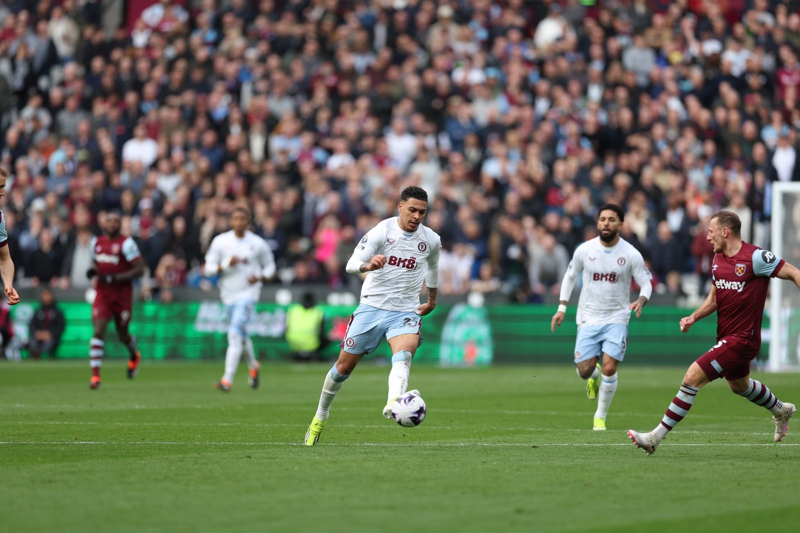 West Ham United 1 - 1 Aston Villa