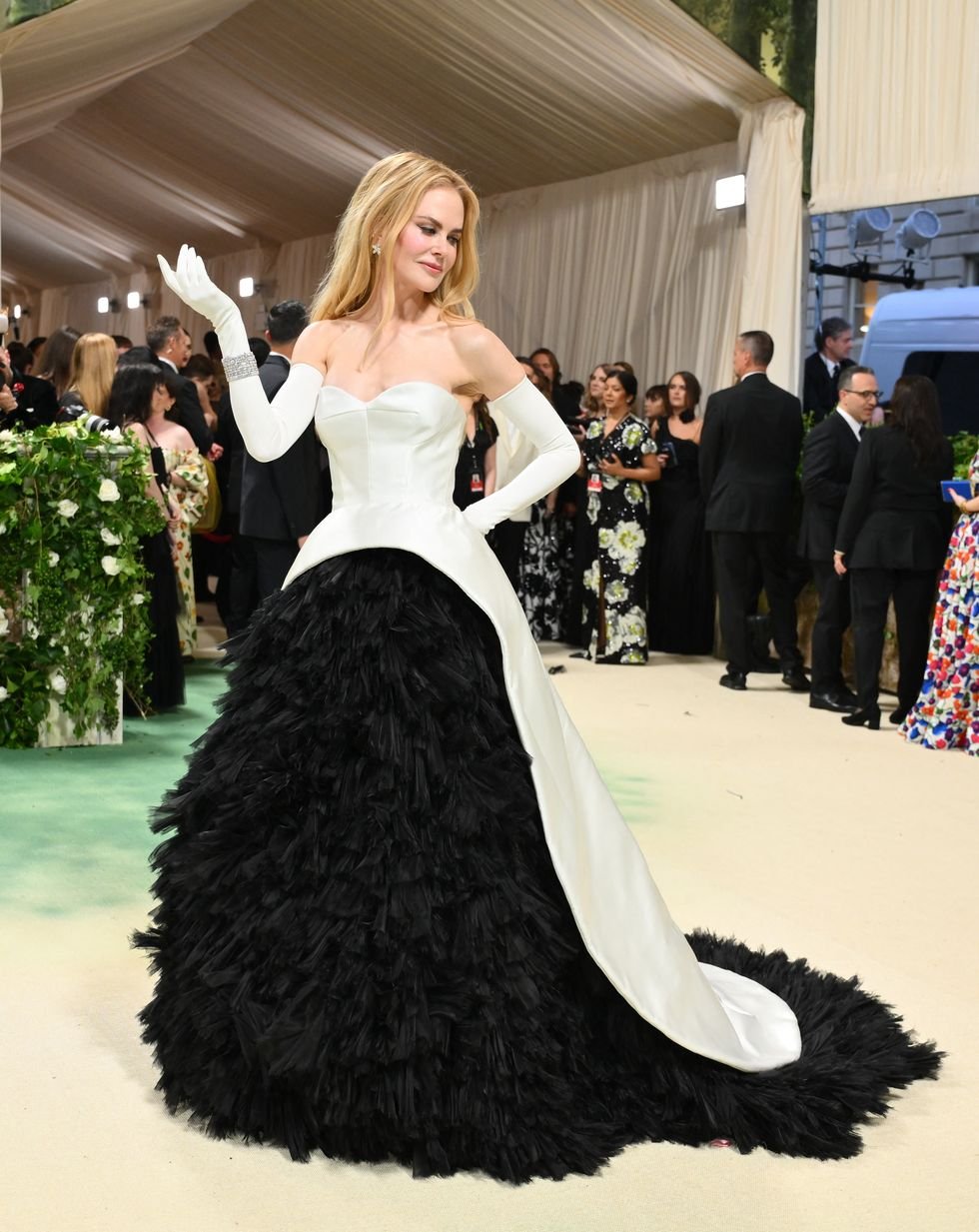 Nicole Kidman in Balenciaga